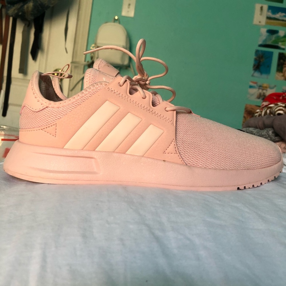 Light pink adidas tennis shoes